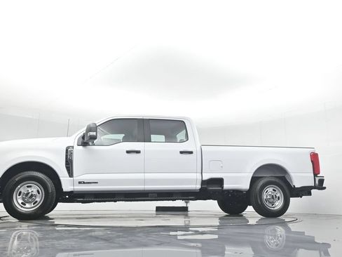 New 2026 Ford F350 XL w/ XL Chrome Package RWD image 52