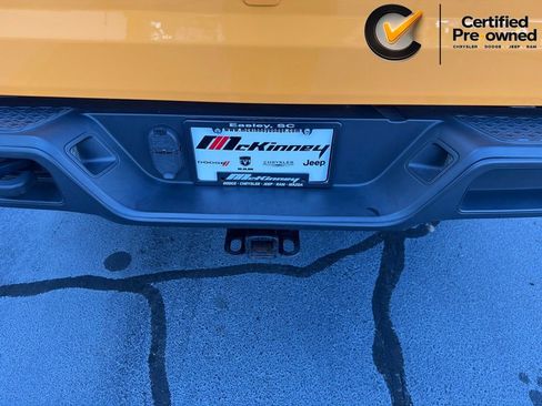 Certified 2021 Jeep Gladiator Sport AWD/4WD image 11