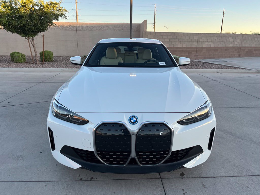 Used 2023 BMW i4 eDrive40 w/ Premium Package RWD image 2