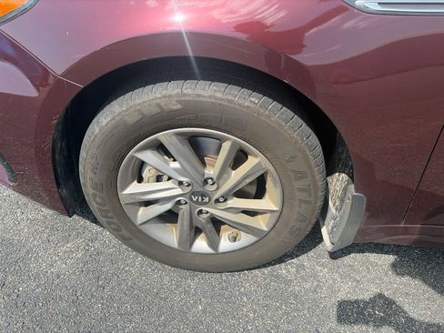 Used 2020 Kia Optima LX FWD image 12