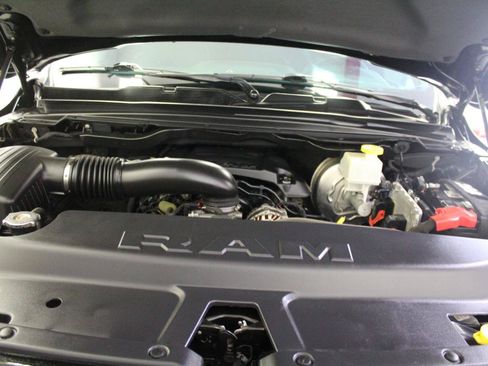 Used 2021 RAM 1500 Big Horn AWD/4WD image 31