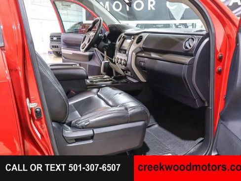 Used 2019 Toyota Tundra SR5 w/ SR5 Upgrade Package AWD/4WD image 9