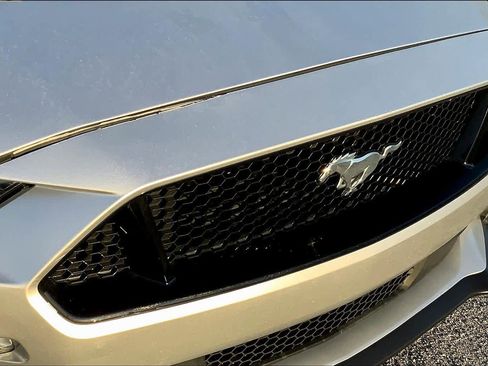 Used 2018 Ford Mustang GT w/ Equipment Group 301A image 26