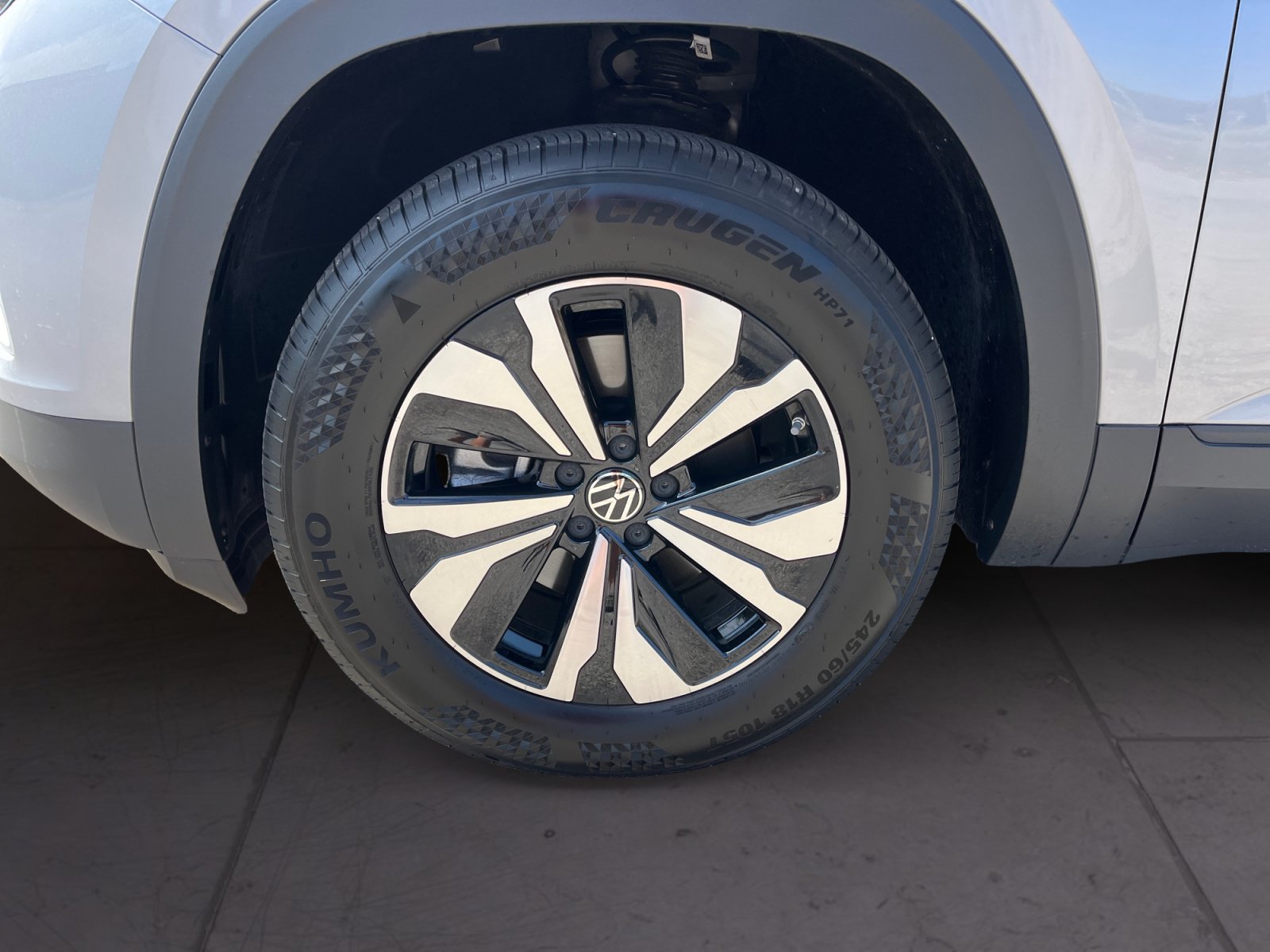 Certified 2025 Volkswagen Atlas SE AWD/4WD image 18