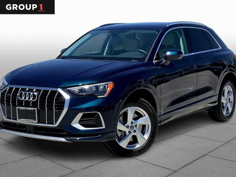 Used 2020 Audi Q3 2.0T Premium w/ Convenience Package image 1