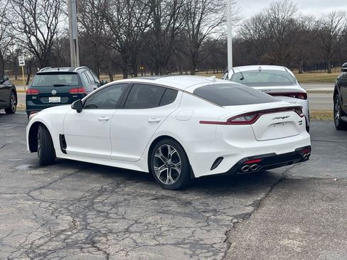Used 2020 Kia Stinger GT-Line w/ Sun & Sound Package image 4