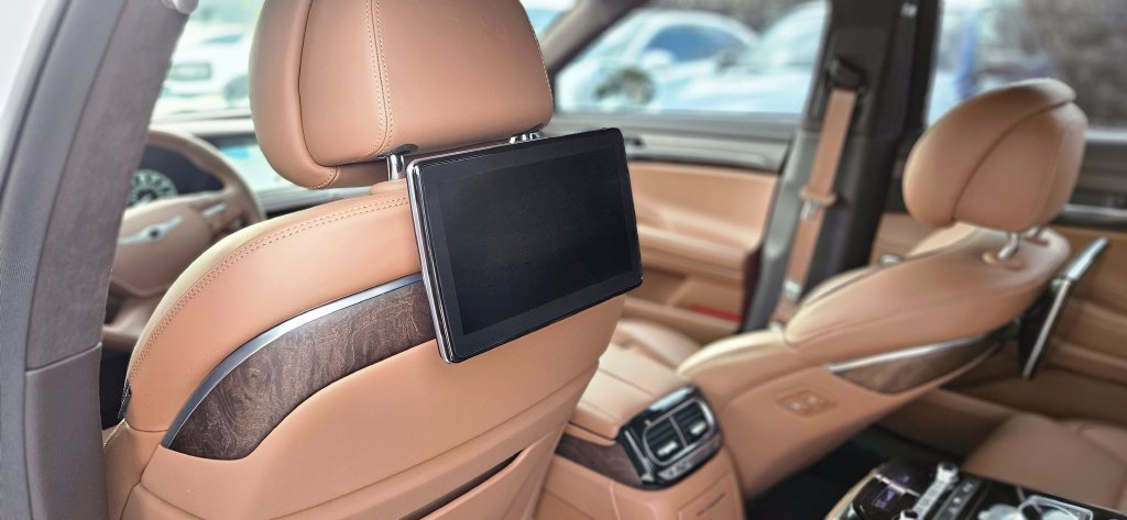 Used 2022 Genesis G90 5.0 Ultimate AWD/4WD image 21