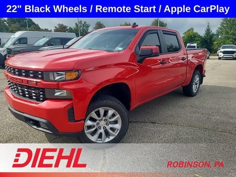 Used 2019 Chevrolet Silverado 1500 Custom w/ Custom Value Package AWD/4WD image 1