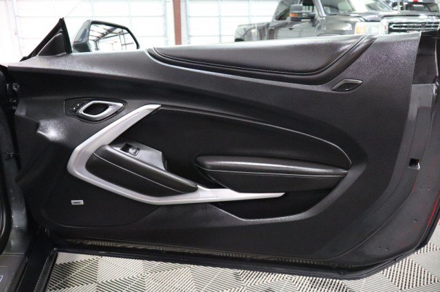 Used 2018 Chevrolet Camaro SS RWD image 54