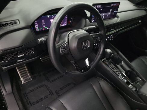 Used 2023 Honda Accord Sport image 18