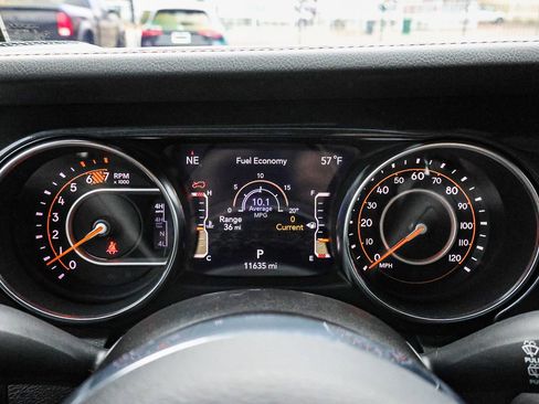 Used 2023 Jeep Wrangler Unlimited Rubicon 392 w/ Trailer Tow Package image 33