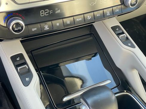 Used 2022 Kia Telluride SX w/ Towing Package image 23