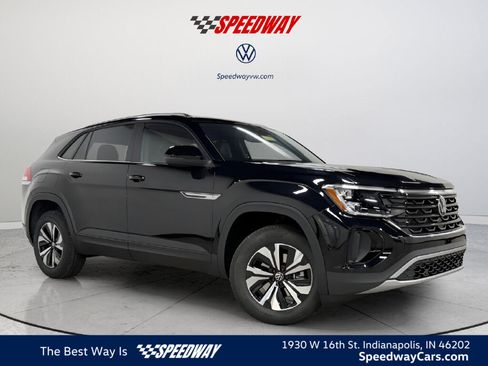 New 2026 Volkswagen Atlas Cross Sport SE image 1