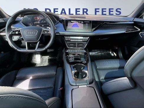 Used 2022 Audi e-tron GT Premium Plus w/ Performance Package image 7