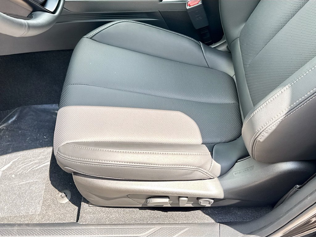 New 2026 Subaru Outback Limited XT AWD/4WD image 24