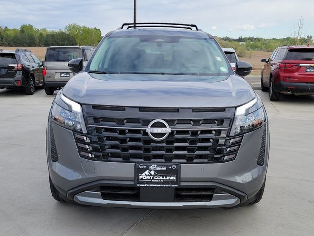 Used 2026 Nissan Pathfinder Platinum AWD/4WD image 8