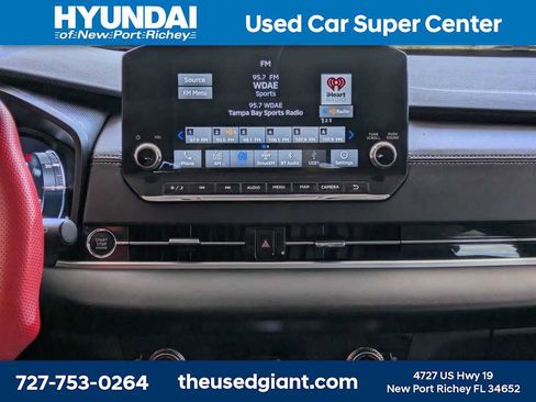 Used 2023 Mitsubishi Outlander SE AWD/4WD image 22