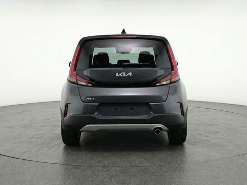 Used 2025 Kia Soul LX w/ LX Technology Package image 7