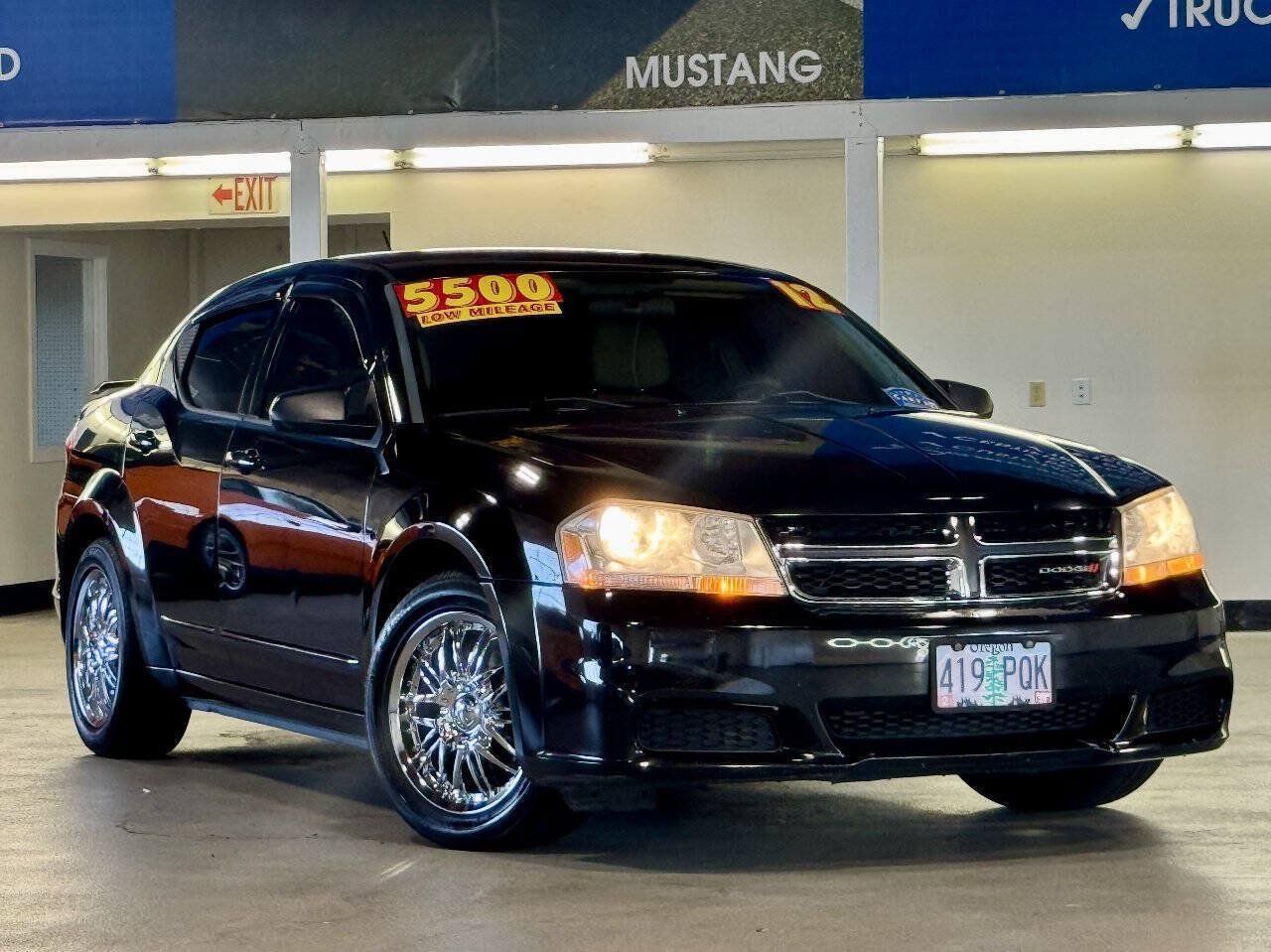 Used 2012 Dodge Avenger SE FWD image 1