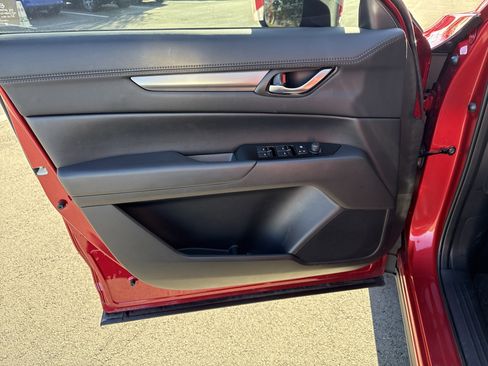 Used 2023 MAZDA CX-5 AWD 2.5 S w/ Preferred Package image 17