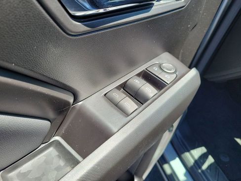 Used 2025 GMC Canyon Elevation w/ Convenience Package RWD image 22