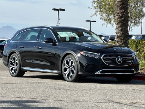 New 2025 Mercedes-Benz E 450 4MATIC All-Terrain Wagon image 9