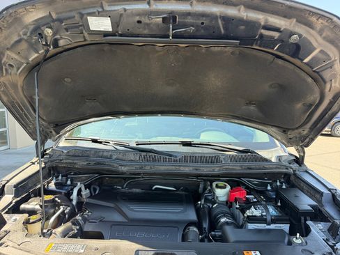 Used 2016 Ford Explorer Platinum AWD/4WD image 22
