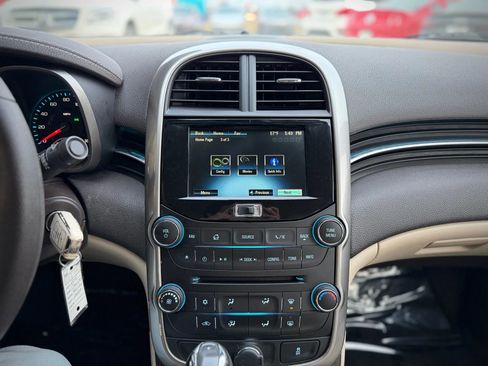 Used 2015 Chevrolet Malibu LT w/ Power Convenience Package image 14