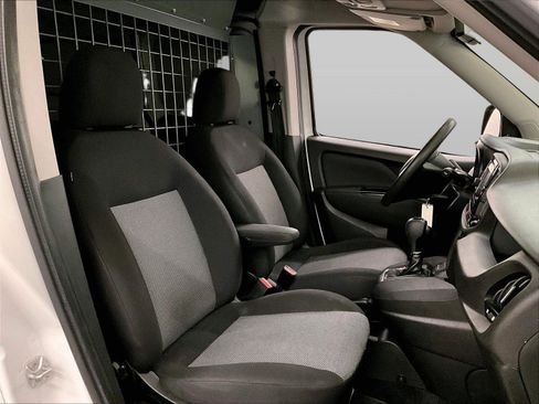 Used 2019 RAM ProMaster City Tradesman image 7