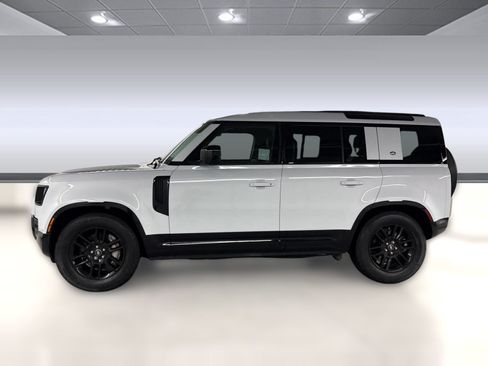 Used 2023 Land Rover Defender 110 X-Dynamic SE AWD/4WD image 2