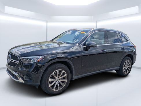 Certified 2023 Mercedes-Benz GLC 300 image 7