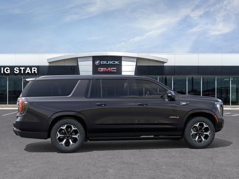 New 2026 GMC Yukon XL AT4 AWD/4WD image 6