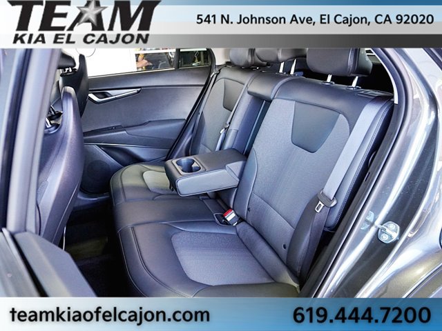 Certified 2025 Kia Niro EX FWD image 18