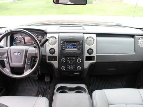 Used 2014 Ford F150 XLT w/ Equipment Group 302A Luxury AWD/4WD image 29