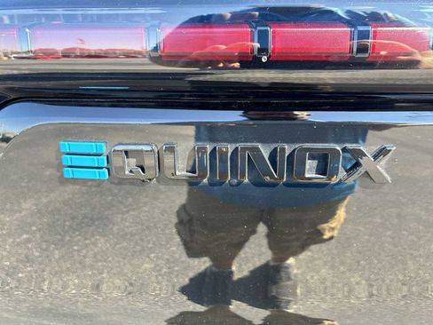 Certified 2024 Chevrolet Equinox EV RS image 31