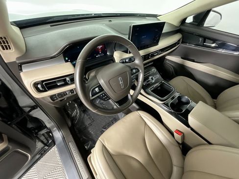 Certified 2021 Lincoln Nautilus FWD w/ Equipment Group 101A image 15