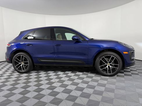 New 2025 Porsche Macan image 8