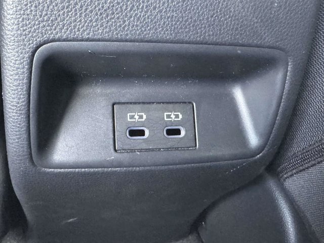 Used 2024 Toyota Corolla SE FWD image 18