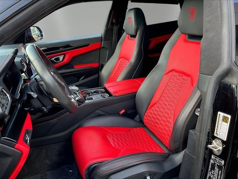 Used 2022 Lamborghini Urus AWD/4WD image 20