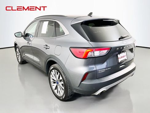 Used 2022 Ford Escape Titanium AWD/4WD image 9