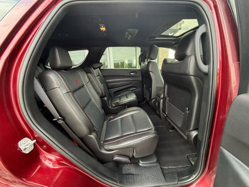 Used 2025 Dodge Durango R/T w/ Blacktop Package AWD/4WD image 27