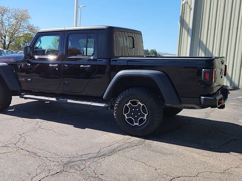 Used 2021 Jeep Gladiator Mojave w/ Cold Weather Group image 6