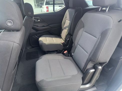 Used 2022 Chevrolet Traverse LT w/ LPO, Cargo Package FWD image 30