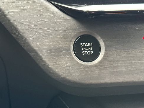 New 2026 Nissan Murano SV image 22