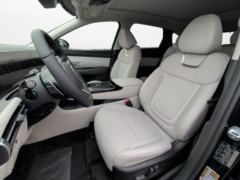 New 2026 Hyundai Tucson Limited image 9