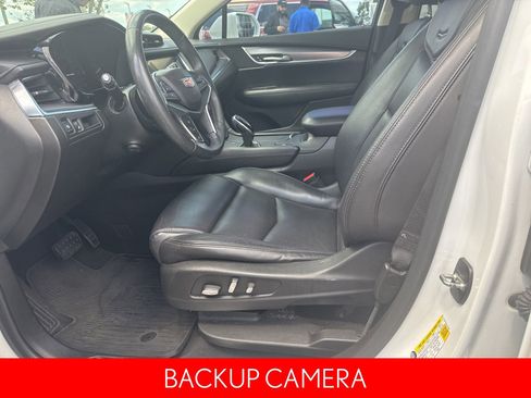 Used 2018 Cadillac XT5 Luxury w/ Driver Awareness Package FWD image 7