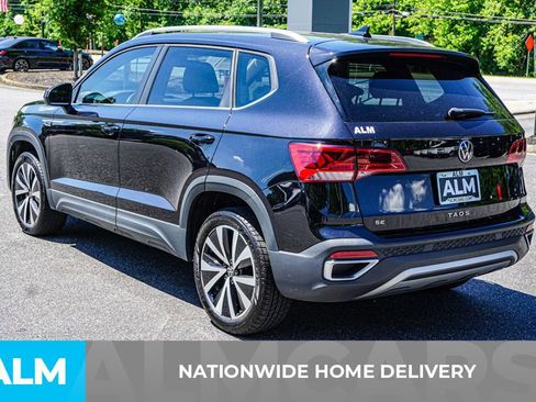 Used 2024 Volkswagen Taos SE FWD image 5