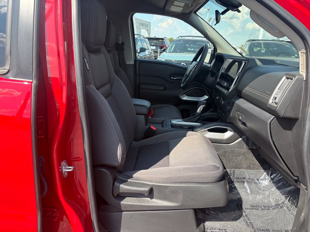 Used 2025 Nissan Frontier SV w/ SV Convenience Package AWD/4WD image 18
