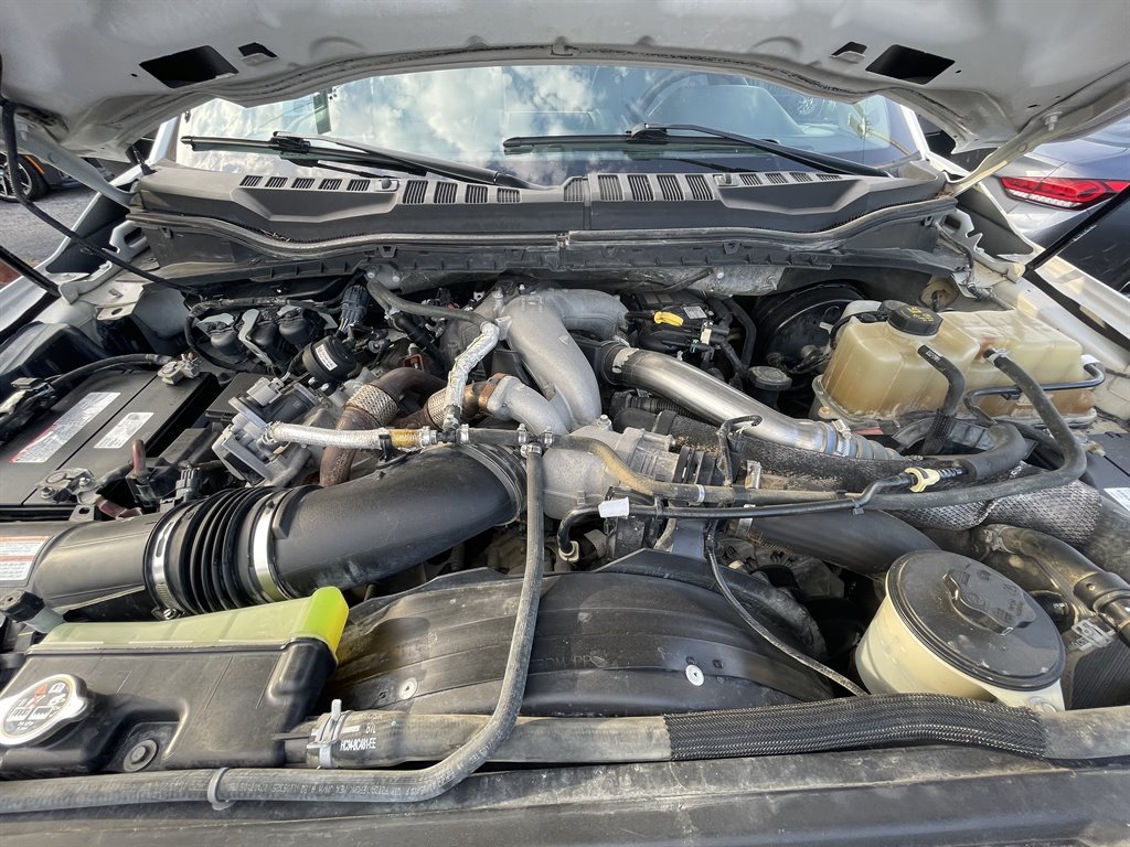 Used 2021 Ford F250 XL w/ Power Equipment Group AWD/4WD image 6