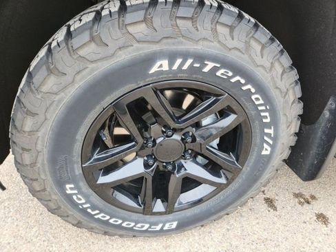 Certified 2021 Chevrolet Silverado 1500 LTZ w/ Safety Package II image 48